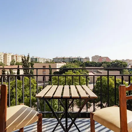 Mar De La Abadia Shared Homestay Malaga